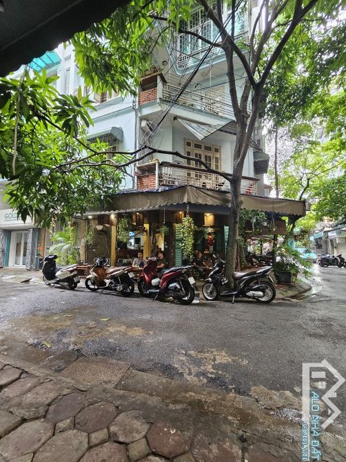 Bán nhà phân lô ngõ phố Tây Sơn, Đống Đa DT 86m2 x 3,5 tầng, MT 6,15m. Giá 31 tỷ