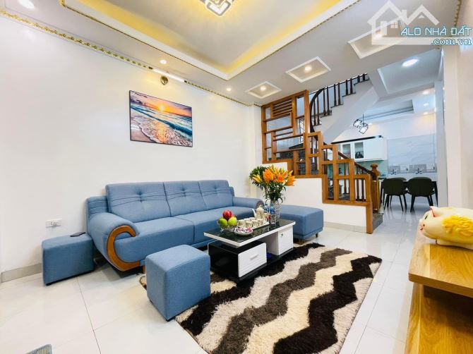 5 TỶ  8 CHÍNH CHỦ CẦN BÁN NHÀ ĐẸP HÀ ĐÔNG – 4 TẦNG – Ô TÔ ĐỖ CỬA – GẦN CHỢ KIẾN HƯNG