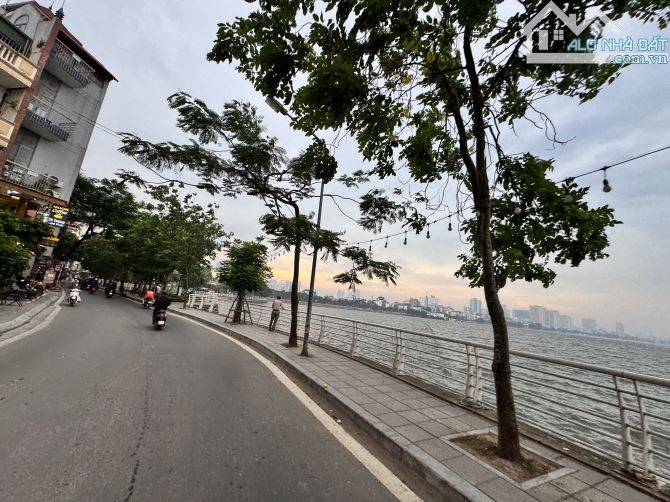 Chính chủ cần bán mảnh đất LÔ GÓC gần phố Thuỵ Khuê, Tây Hồ. 69m², mặt tiền 6m. Giá 13.9tỷ