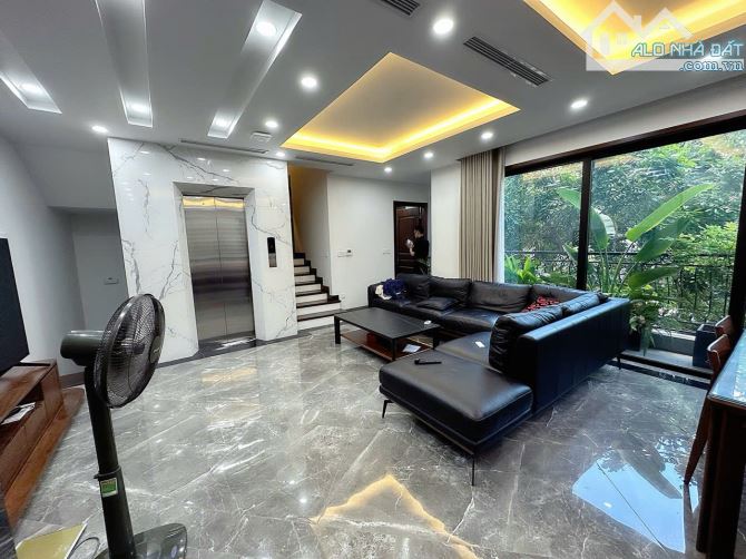 CĂN GÓC 7 TẦNG YÊN LÃNG - 56,7M2 x MT 10m - 29,5 TỶ - NỘI THẤT CAO CẤP - SỔ ĐỎ CHÍNH CHỦ