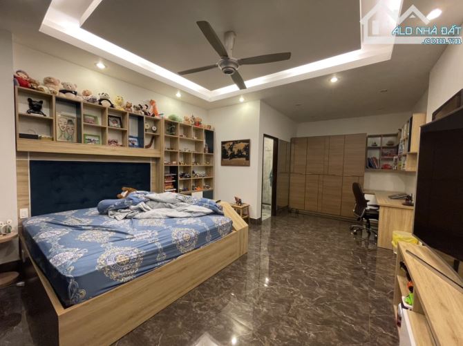 Biệt thự MT ngang 8m khu cư xá Vip nhất Q10, 8x16, 3 tầng, 30 tỷ TL