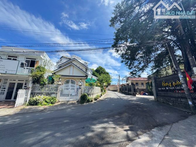 ĐẤT MẶT TIỀN NGÔ HUY DIỄN - 1.060M2 FULL XD - NGANG 28 MET - GẦN CƠ QUAN NHÀ NƯỚC CÁN BỘ