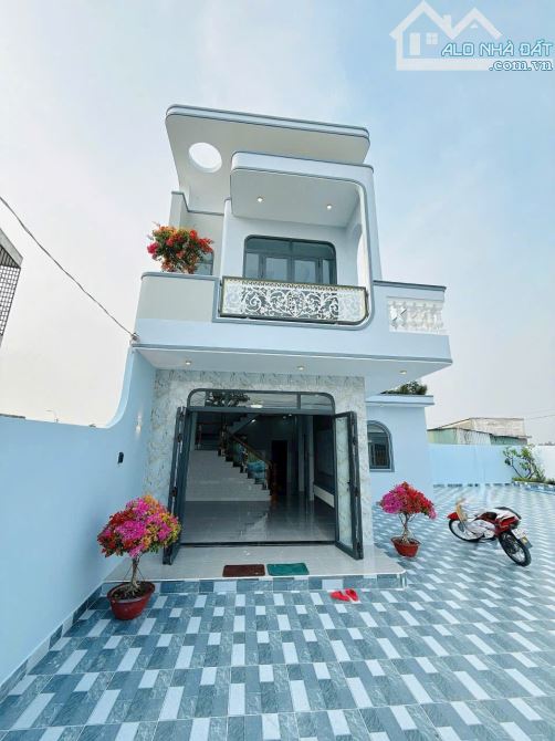 NHÀ SÂN VƯỜN 230M2 FULL THỔ CƯ TRỌN GÓI 2 TỶ 5 TẶNG FULL NỘI THẤT