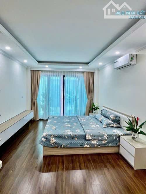 🏠🏠 PHÂN LÔ - Ô TÔ VÀO NHÀ - THANG MÁY - VỪA Ở VỪA KINH DOANH - KHU VIP CẦU GIẤY🔥🔥