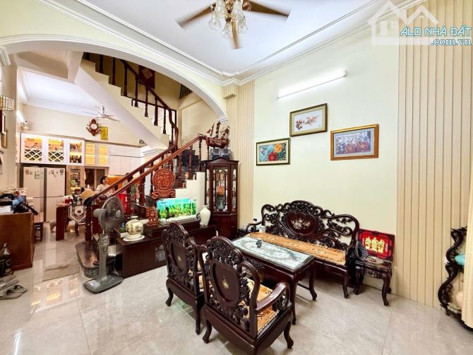 Nhà ở Lê Trọng Tấn,Thanh Xuân, 52m, dân xây KCBT kiên cố, ở cực sướng