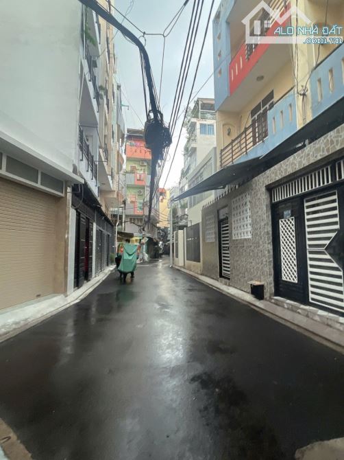 Bán nhà hẻm xe hơi Phú Nhuận - ngay phố ẩm thực Phan Xích Long - 39m2 - 4 tầng - 7.9 tỷ