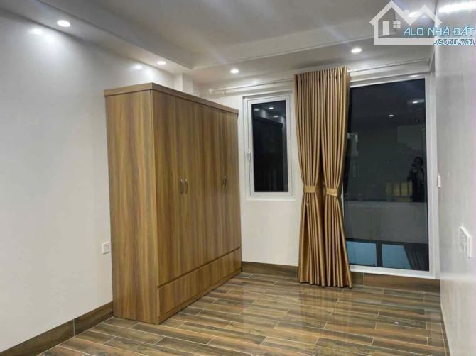 Nhà đẹp Hoa Bằng, 40m x 6T, thang máy, ô tô gần, full NT ở ngay, chỉ 12 tỷ