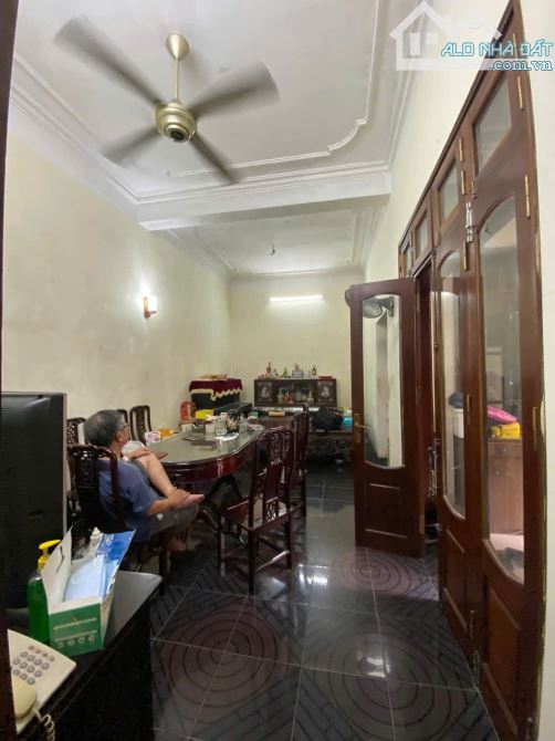 SIÊU HÓT HOÀNG VĂN THÁI-THANH XUÂN,LÔ GÓC PHÂN LÔ Ô TÔ ĐỖ CỬA KD,DT52MX4T,GIÁ 15,9 TỶ