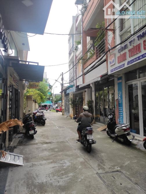 Nhà kiệt ô tô Lê Hồng Phong, kiệt rộng, Hải Châu