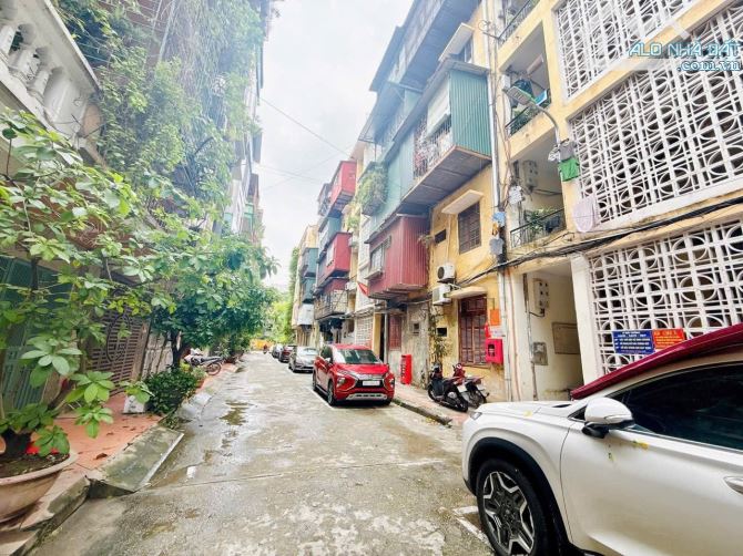 TẬP THỂ HỌC VIỆN KỸ THUẬT QUÂN SỰ – HOÀNG QUỐC VIỆT – SỔ RIÊNG – 65M – GIÁ CHỈ 3.85 TỶ