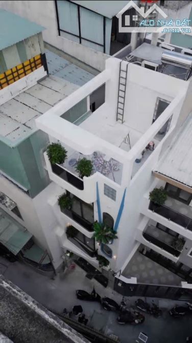 Bán GẤP nhà đẹp Phường 14 - gần Quang Trung(Emart 2) 93m2*4tầng; chủ TẶNG nội thất Âu Châu