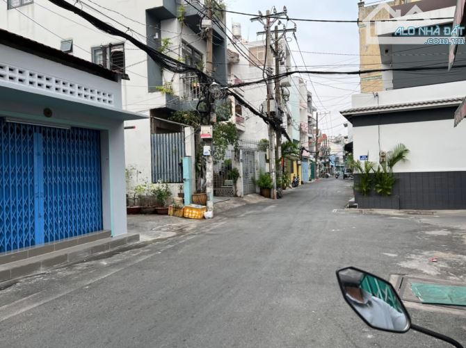 Bán căn hộ DV hẻm 6m đường Âu Cơ, p.9, DT 105m2, lửng 3 lầu ST, giá 14.6 tỷ