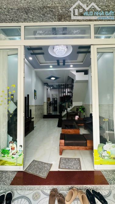BÁN NHÀ VÒNG XOAY AN LẠC BÌNH CHÁNH  P16 Quận 8