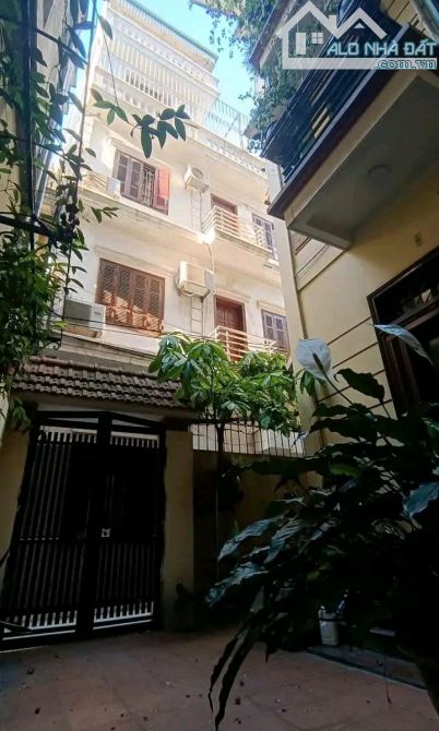 BÁN BIỆT THỰ  PHỐ THỤY KHUÊ TÂY HỒ 22 TỶ 110M2 MT 8M Ô TÔ KINH DOANH