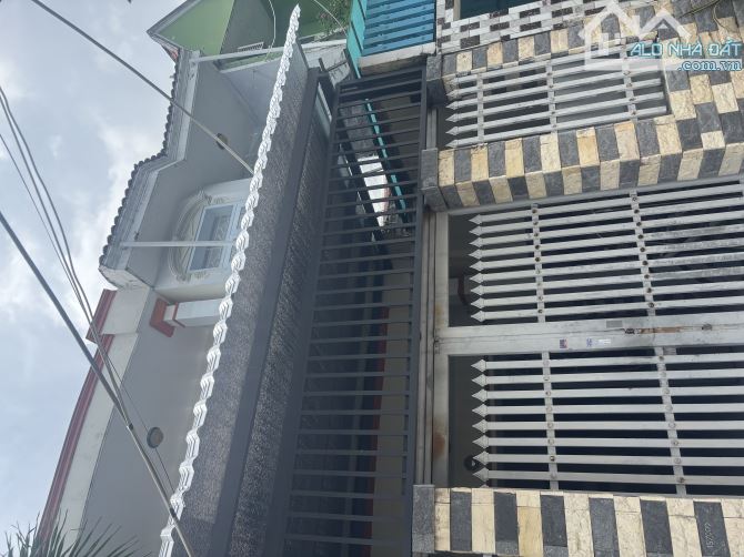 Bán nhà 2 tầng-hẻm xe tải-dương cát lợi-100m quận 7-chỉ 4,8 tỷ (tl)