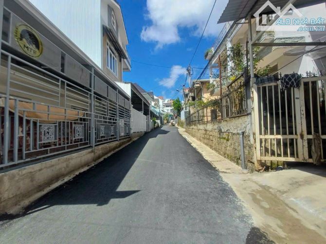 7 TỶ 142M2 -NGÔ THÌ NHẬM - P.XUÂN HƯƠNG ĐÀ LẠT
