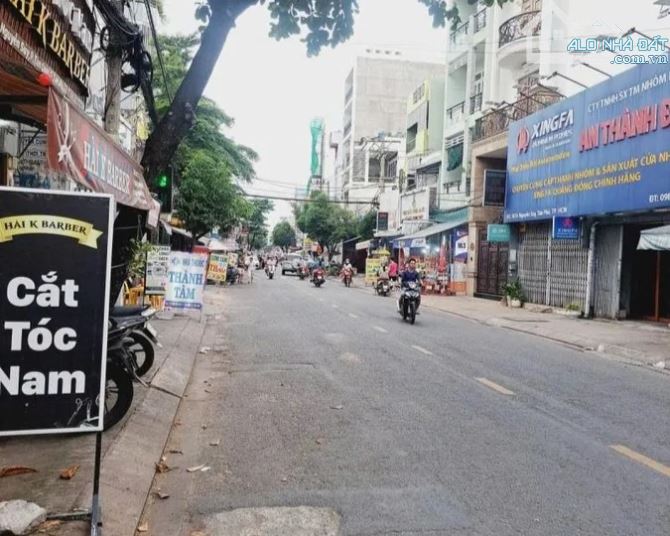 SIÊU PHẨM MTKD NGAY CHỢ TÂN HƯƠNG, TÂN PHÚ – 140m² (5m Nở Hậu 11m), 4 Tầng Lệch – Chỉ 24T