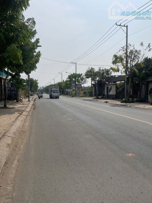 Mặt tiền Nguyễn Văn Bứa 330m2, dòng tiền 40tr/tháng. Chỉ 12 tỷ