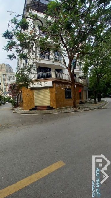 Bán nhà Quang Trung phân lô, ô tô, Hà Đông 87m2, 4m mặt tiền, giá 17,2 tỷ.