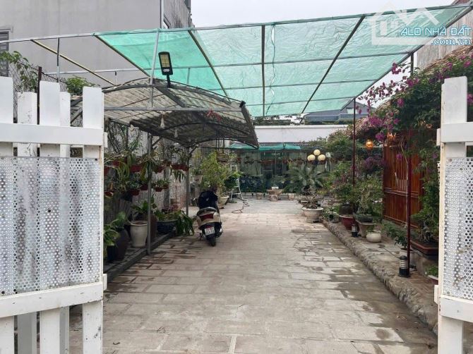 Bán biệt thự nhà vườn siêu đẹp tại Tân Thành, Dương Kinh. Dt 411m2, mt 9,5m