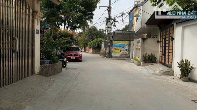 Hàng cực hiếm chỉ 2,1 tỷ nhà 3 tầng 40m2 khu Hồ Đá Sở Dầu, Hồng Bàng