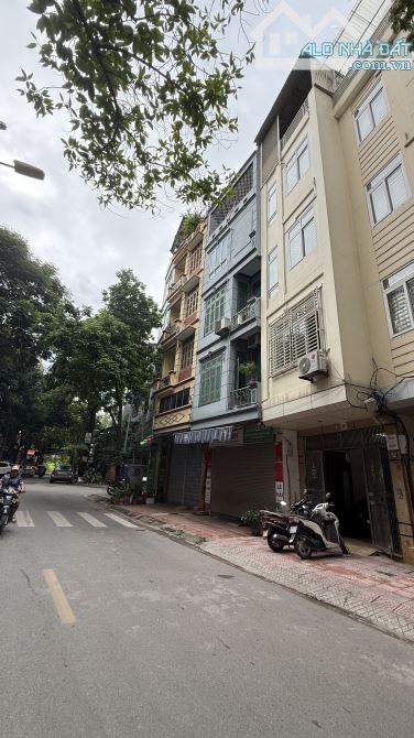 Cực hiếm, Cầu Giấy, Phạm Thận Duật 48m2, 5 tầng, mặt tiền 4m, ôtô tránh đỗ ngày đêm