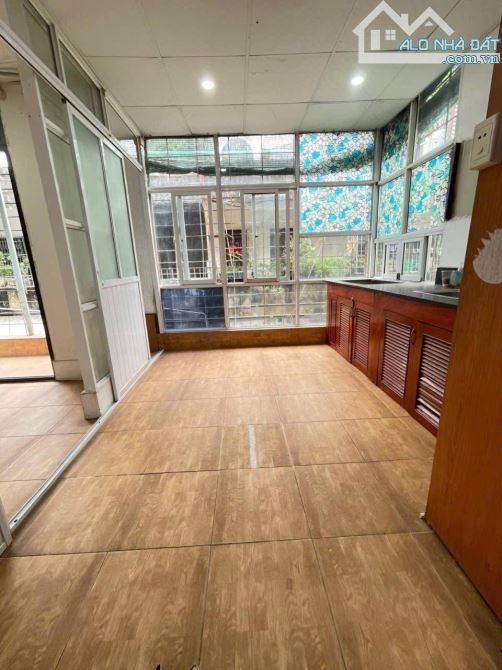Tập thể Vạn Phúc Ba Đình💥2 Ngủ💥Nhà Đẹp Ở Luôn💥60m2💥Sổ Riêng💥3.1 Tỷ thương lượng