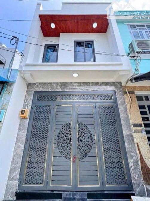 BÁN NHÀ LÊ VĂN DUYỆT 37M2 (4.4X10) 3PN SÁT Q1 HẺM ĐẸP CHỈ 5,9 TỶ