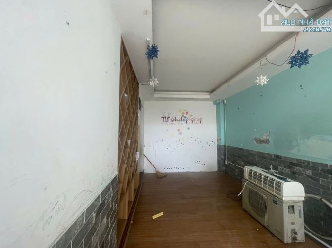 CHO THUÊ NHÀ 2.5 TẦNG  MẶT TIỀN: PHAN ĐĂNG LƯU - HẢI CHÂU - 11