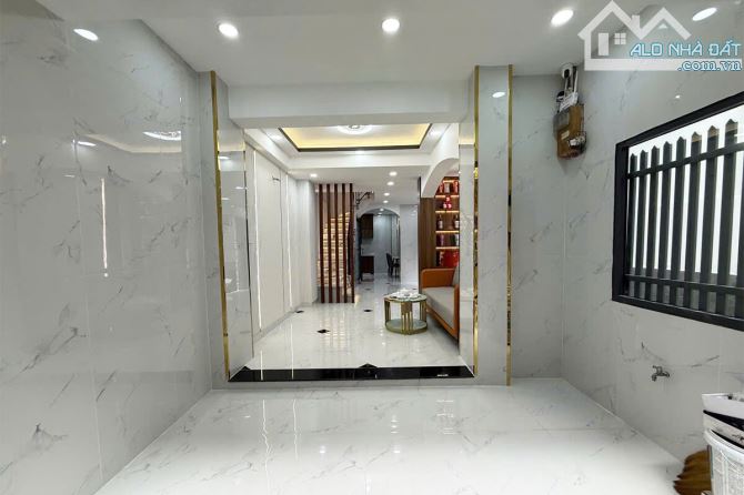 Bán nhà Lê Văn Sỹ Phú Nhuận, hẻm xe hơi, 37.5m² 4 Tầng 5 phòng ngủ - Giá 6.8 tỷ TL - 1