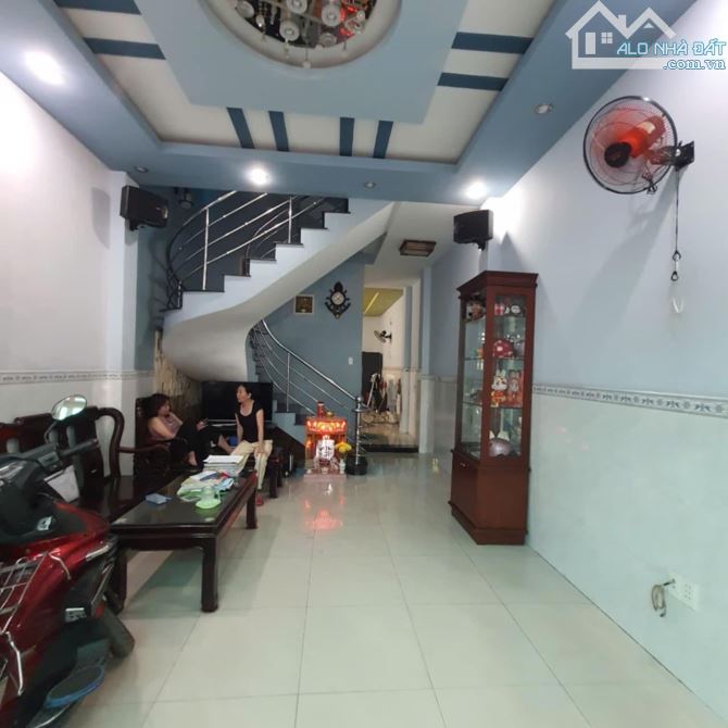 💥CHỦ GẤP BÁN- HẺM XE TẢI - TÂN KỲ TÂN QUÝ - TÂN PHÚ - 69M2 - 3 TẦNG - GIÁ CHỈ 7.6Đ TL💥 - 1