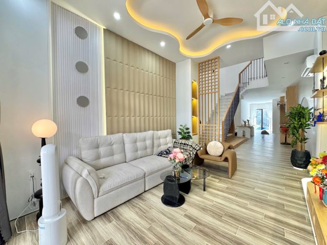 Homestay Sơn Trà phong cách hiện đại với đầy đủ - có sẵn hợp đồng thuê dài hạn - 1