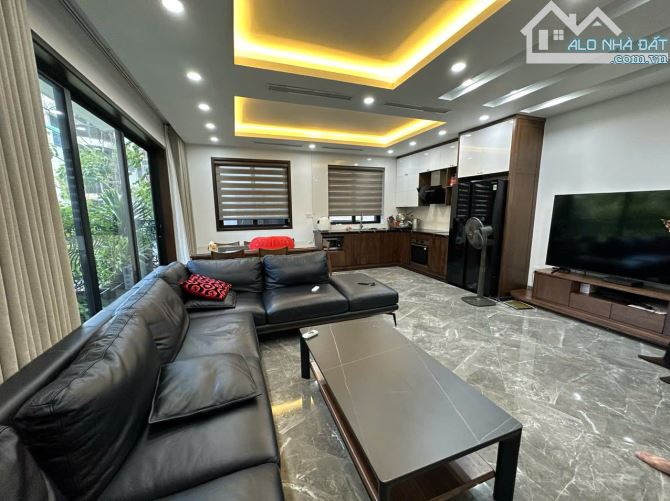 CĂN GÓC 7 TẦNG YÊN LÃNG - 56,7M2 x MT 10m - 29,5 TỶ - NỘI THẤT CAO CẤP - SỔ ĐỎ CHÍNH CHỦ - 1