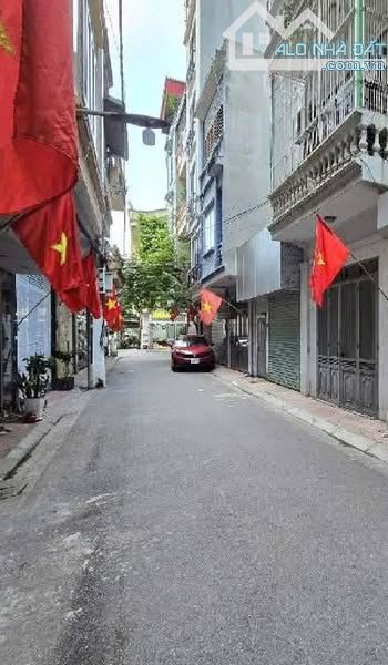 BÁN  nhà đẹp ở Hoàng Văn Thái, 52m, 6 tầng, 19.3 tỷ.  Ngõ ô tô tránh - 1