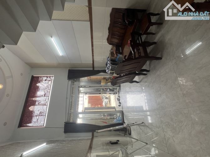 Hẻm xe hơi Phường 12 Gò Vấp, Nguyễn Duy Cung, 5 tầng BTCT, giá chỉ 7 tỷ 799 - 1