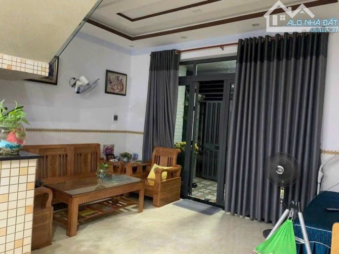 Bán Nhà 1 trệt 1 lầu p. Quyết Thắng giá 2 tỷ 750 triệu - 1
