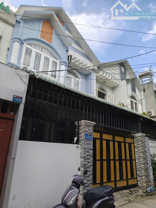 Nhà phố gần ngã tư Bình Thung p. Tân Đông Hiệp Tp Dĩ An - 1