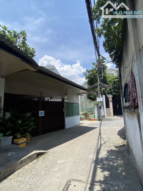 Bán gấp nhà C4, tiện xây mới, đường Nguyễn Duy Trinh, DT 138m2 – Chỉ 11,8 tỷ. - 1