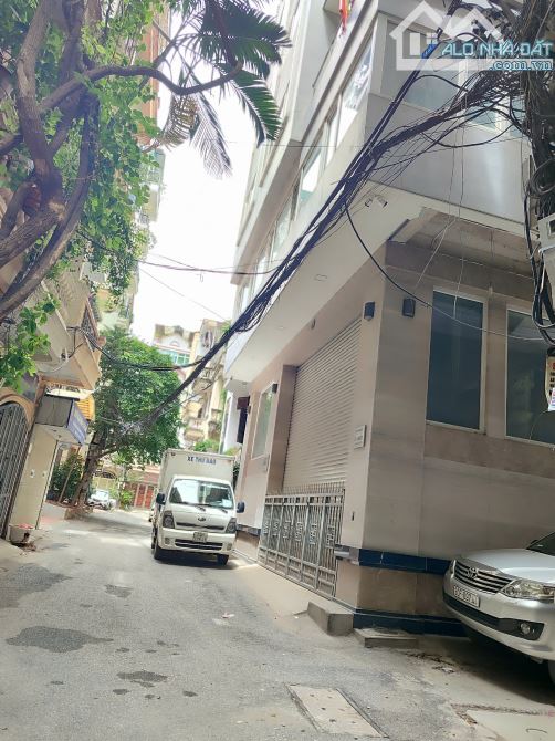 Bán gấp Nhà phố Hoàng Cầu, Đống Đa Dt 60m2 ô tô đỗ cửa giá ngoài 26 đồng - 1