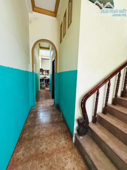 SIÊU PHẨM TÂN BÌNH - HẺM NHỰA XE HƠI - SÁT MẶT TIỀN 📍 Nguyễn Hồng Đào, P.14, Tân Bình - 1
