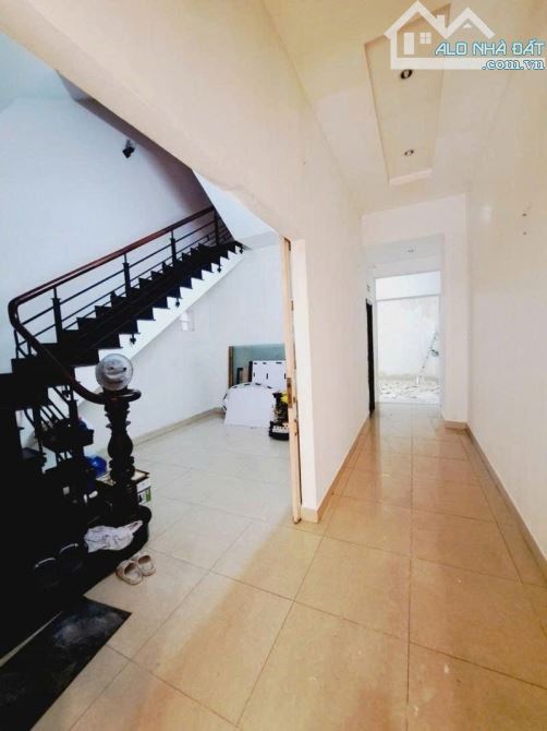 Nhà bán: đường nguyễn Suý, phường Tân quý . Q Tân Phú. DTSD 140m2. 4tầng. Giá 23,9 tỷ - 1