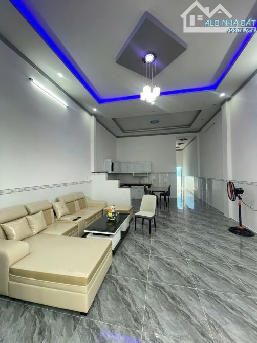 Nhà cấp 4 mới keng, SHR, 179,2m2, Xã Tân An Hội, Chỉ 945 Triệu. - 1