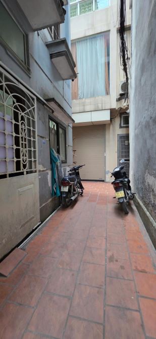 Thái Thịnh Đống Đa. 40m 4 tầng 9tỷ. Thông sang Thái Hà. Đường Láng. - 1