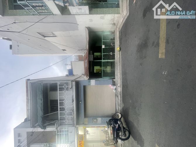 Bán nhà HXH đường phan xích long ,p7 ,Quận Phú nhuận .DT:4.5x16m .C4 .Giá :9.2 tỷ - 1