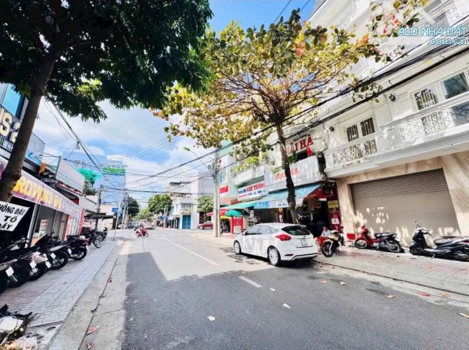 Bán nhà 2 tầng hiện trạng mới. Tuyến đường kinh doanh Hoàng Văn Thụ - Phương Sài - 1