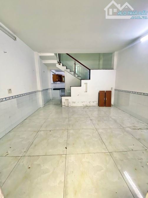 Bán nhà Thống Nhất, Gò Vấp , Hẻm xe hơi, 50M², 3 tầng , 4Pn, 5.3 tỷ TL – Sổ vuông A4 - 1