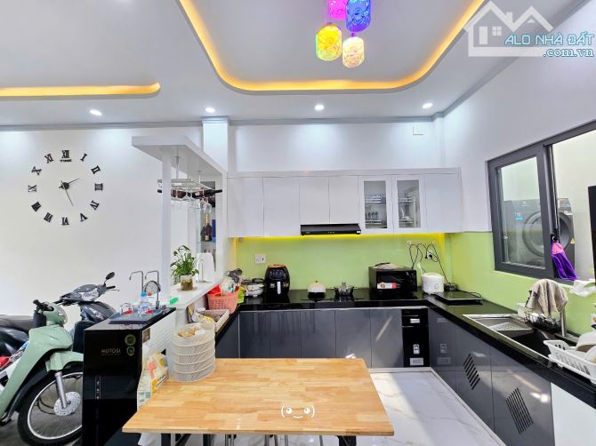 BÁN NHÀ 1T1L P.HỐ NAI 1 SẸC NGUYỄN ÁI QUỐC VÀO ĐG 2 XE HƠI CHỈ 4,1 TỶ - 12