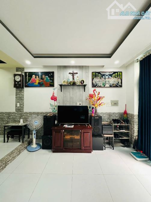 Nhà đẹp 5 tầng phân lô , khu hiếm , nhà đẹp chuẩn , hẻm VIP Phú Nhuận - 2
