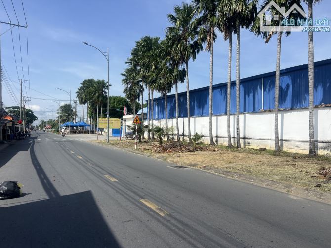 Bán nhà trệt 201 m2 mặt tiền đuờng Nguyễn Trung Trực,ngay cty may Choisin,Mỹ Phong Mỹ Tho - 2