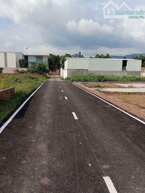 Bán Đất-Xã Minh Trí(Sóc Sơn)-100M2 Full Thổ Cư-1, 95TỶ- Đường Thông Ô Tô Tránh - 2